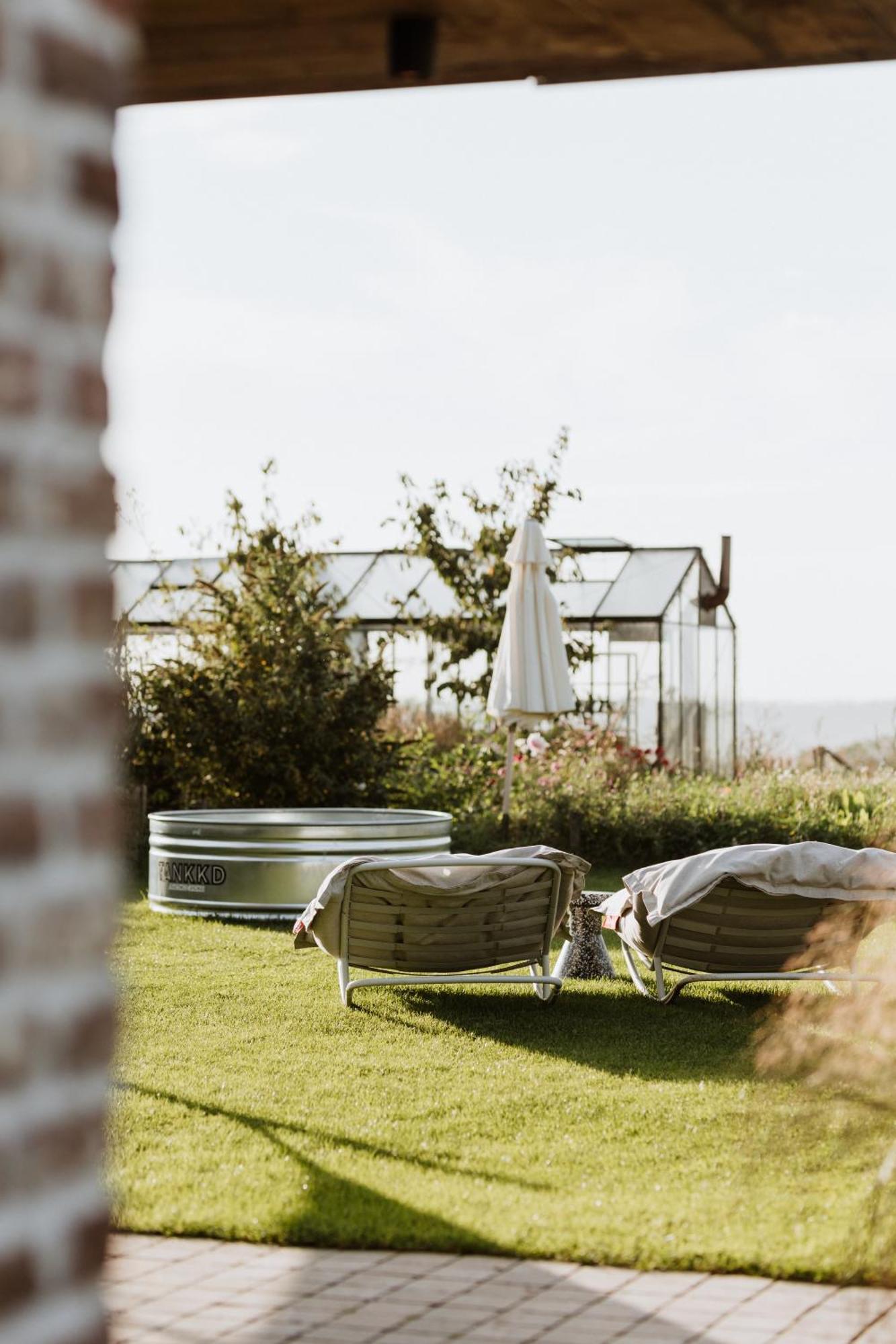Hei15 Bed & Breakfast Sint Geertruid Exterior photo